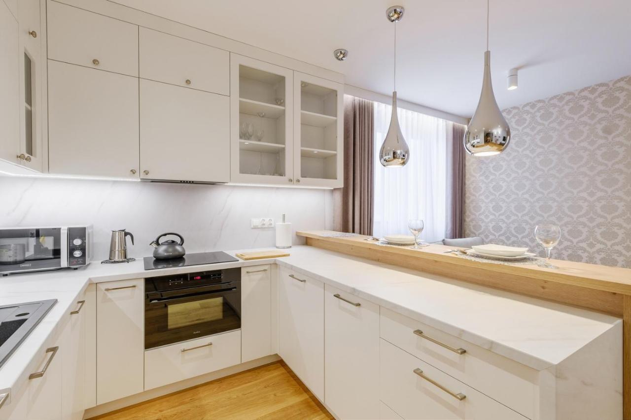 Florencja - Nowy Apartament W Centrum Miasta Z Klimatyzacja Oraz Zadaszonym Parkingiem W Cenie Нови Тарг Екстериор снимка